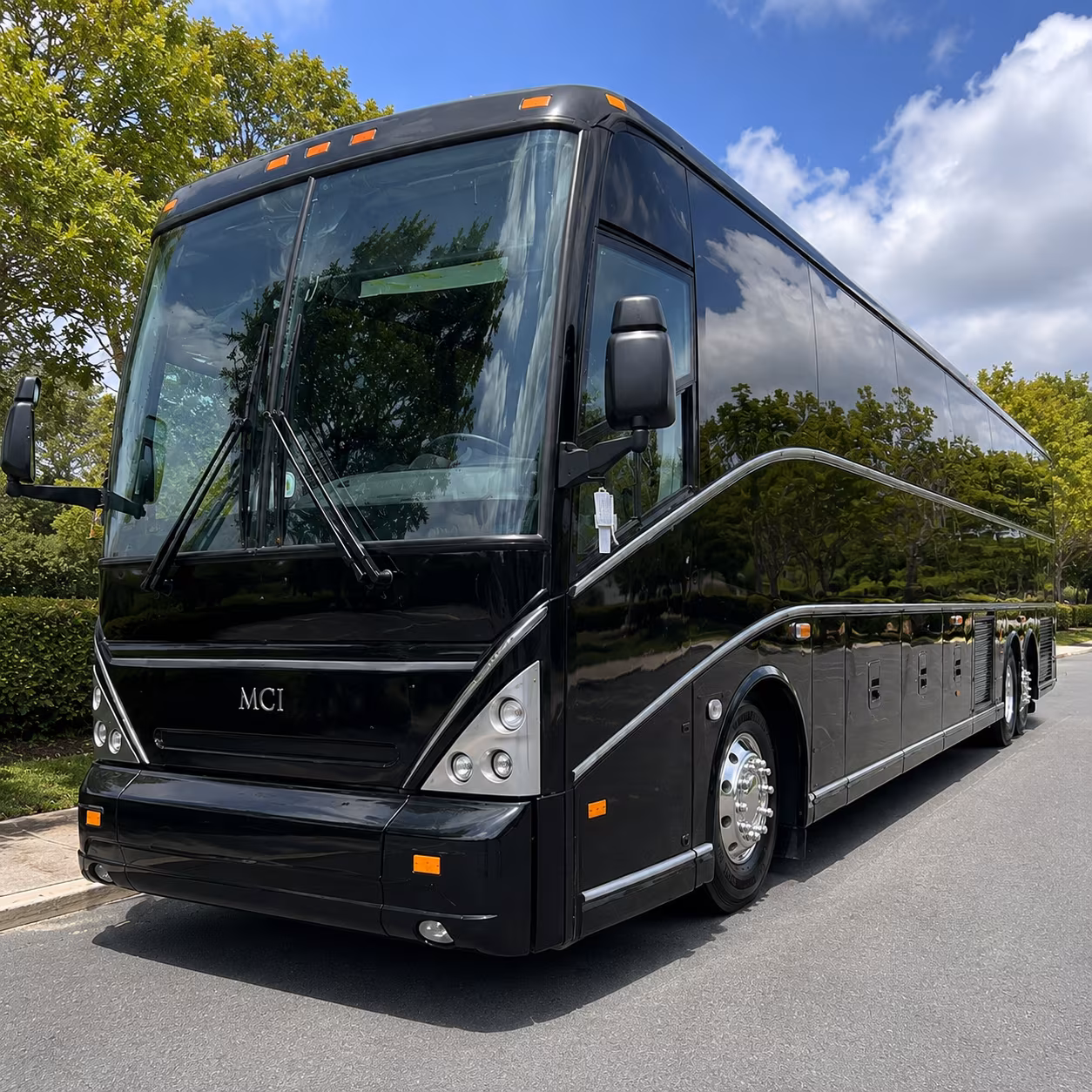 airport shuttle buses to and from valley international airport hrl