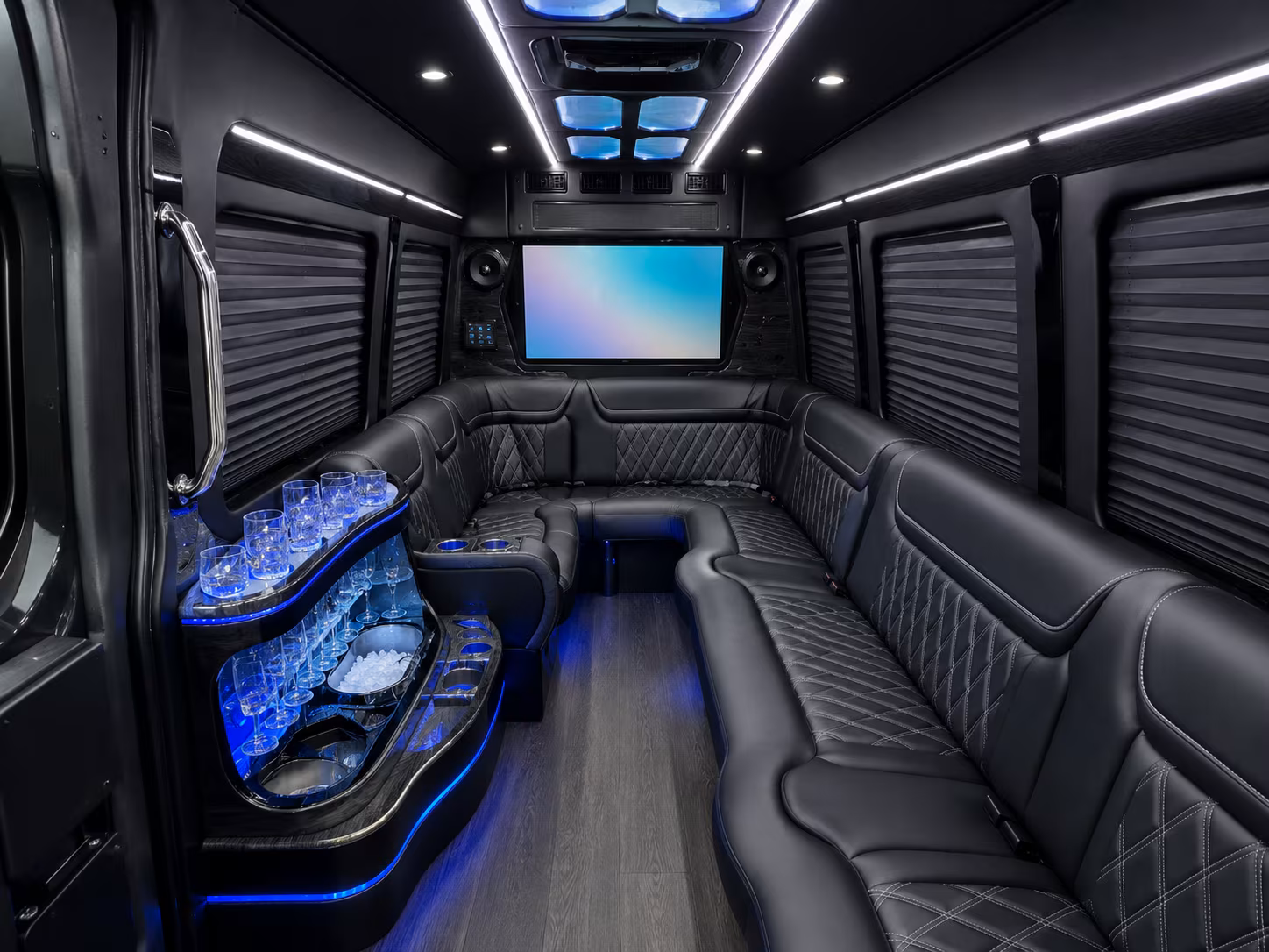 corporate and convention shuttles to the harlingen convention center and valley business events