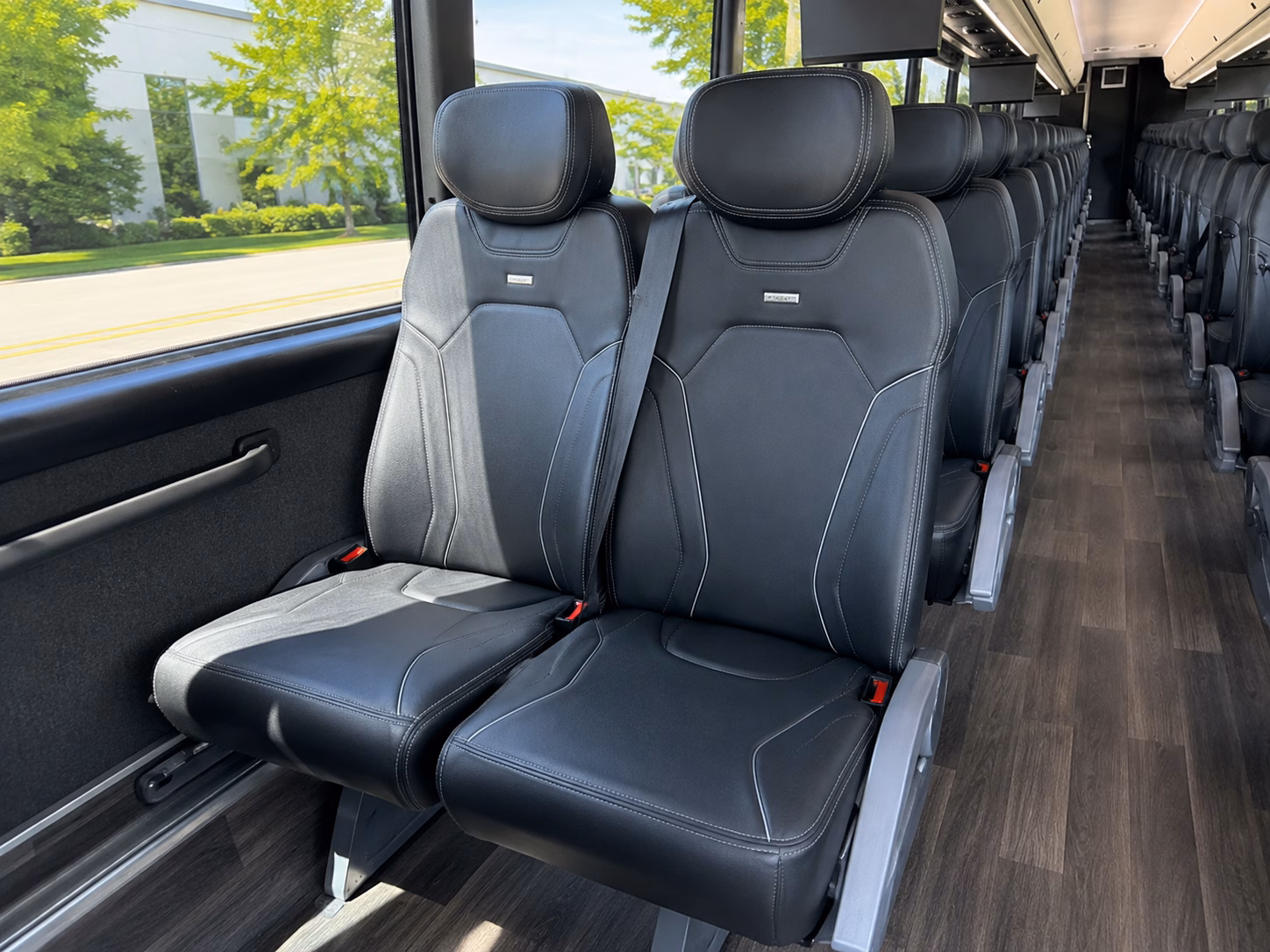 how the type of bus you choose changes the price in harlingen texas