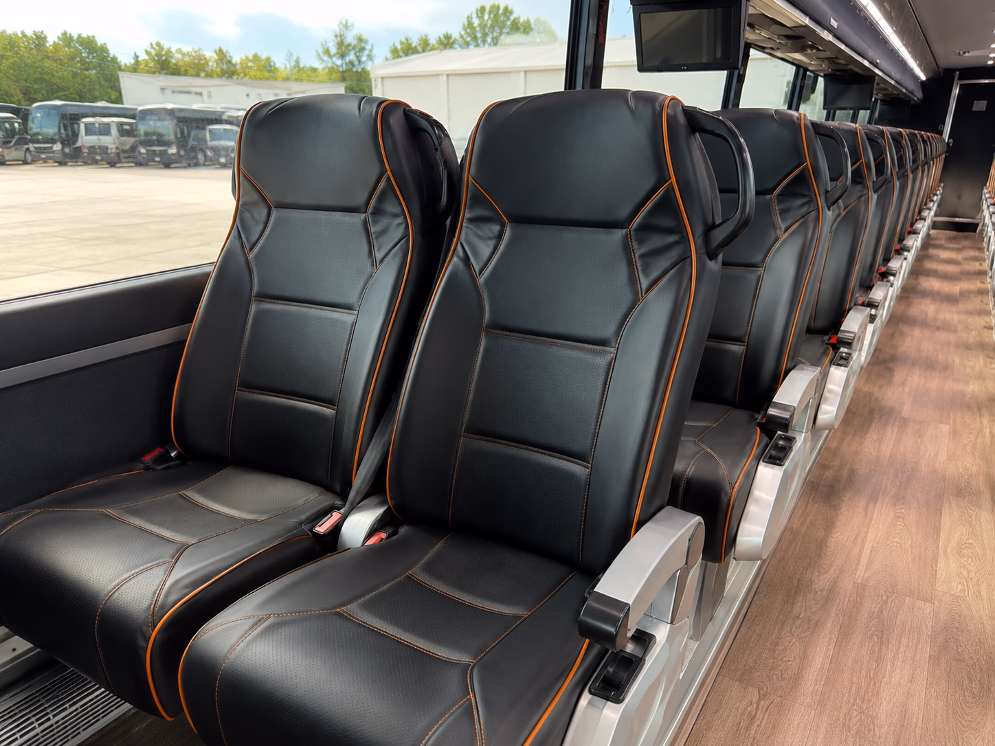 shuttle your wedding guests across the rio grande valley with ease